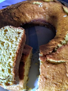 Una foto de Torta de naranja con avena 🍊