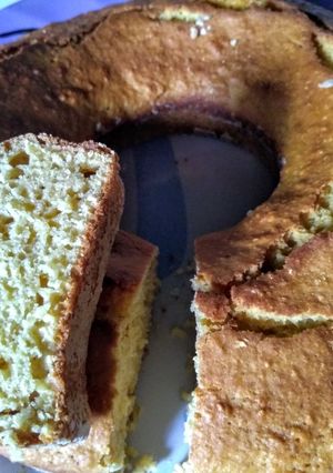 Una foto de Torta de naranja con avena 🍊