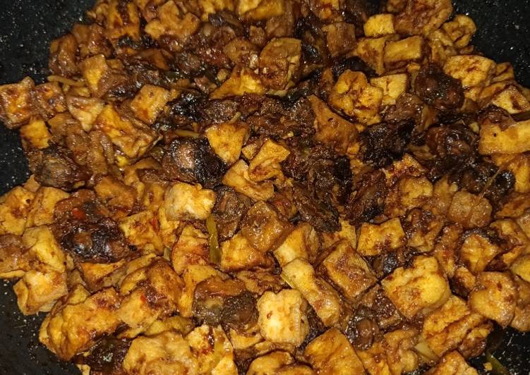 Resep Sambal goreng kerang dara pedas manis yang Enak