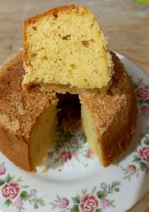 A picture of Vanilla cake.