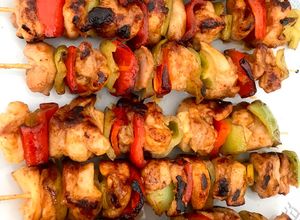 Hình của món Gà Tây xiên que BBQ.