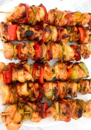 Hình của món Gà Tây xiên que BBQ.