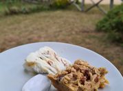 Una foto de crumble de uvas