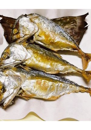 รูปของ 🐟 ปลาทูทอดไร้น้ำมัน - Air fryer fried mackerel fish