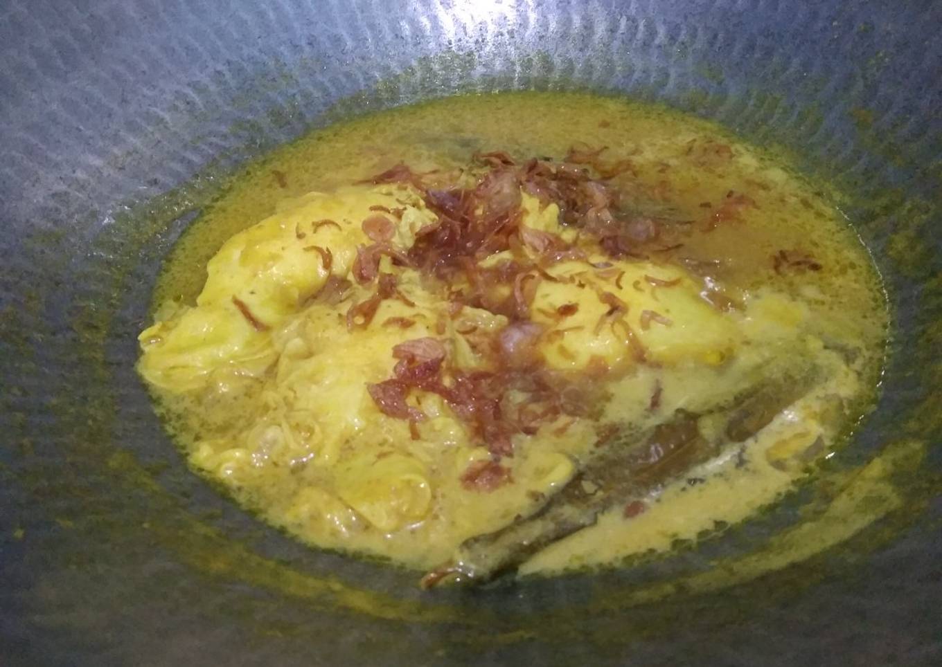 Telur Bebek Posir Kuah Kuning ala Dapur Alfa