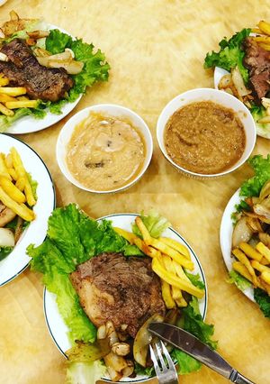 Hình của món Steak tại nhà.