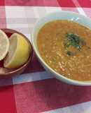 Sopa de lentejas rojas