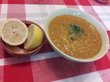 Sopa de lentejas rojas