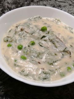 મેથી મટર મલાઈ(methi matar malai in Gujarati) રેસીપી મુખ્ય ફોટો