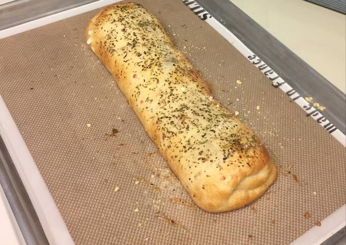 Recipe of Award-winning Pepperoni Pizza Bread