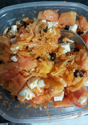 Una foto de Ensalada de zanahoria y coco