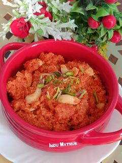 गाजर का हलवा (gajar ka halwa recipe in Hindi) रेसिपी मुख्य फोटो