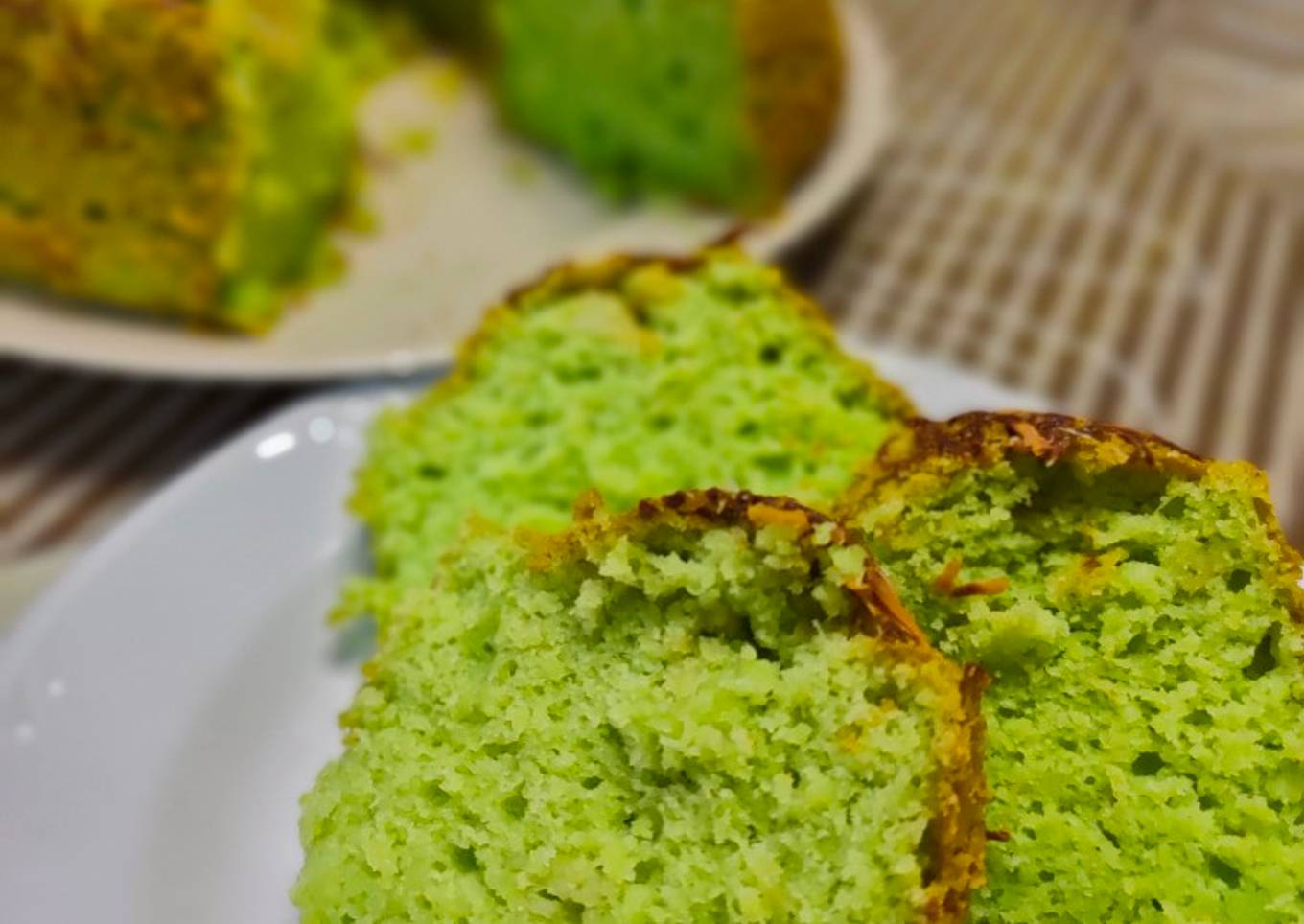 Bolu Pandan Tape Keju