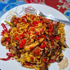 Mi Laut Pedas (Tongkol) রেসিপির প্রধান ছবি