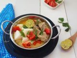 Ketupat Soto Daging pedas 