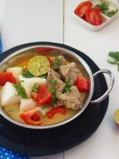 Foto resep Ketupat Soto Daging pedas 