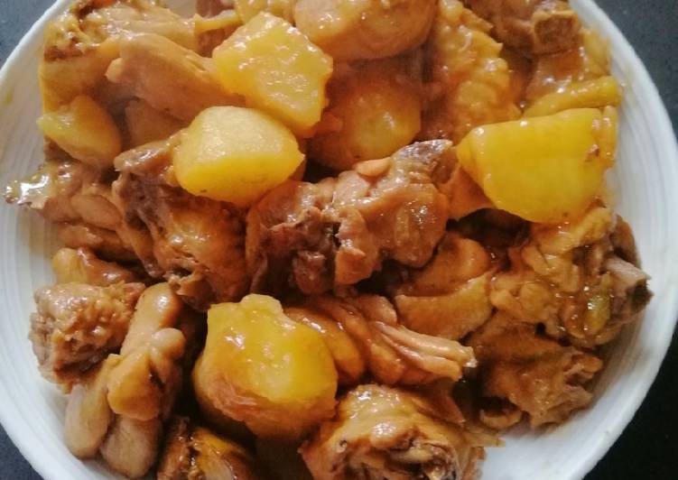 Stew Chicken in Potato