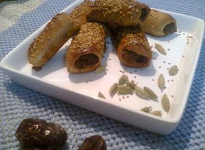 صورة لوصفة طريقة عمل أصابع التمر بالسمسم