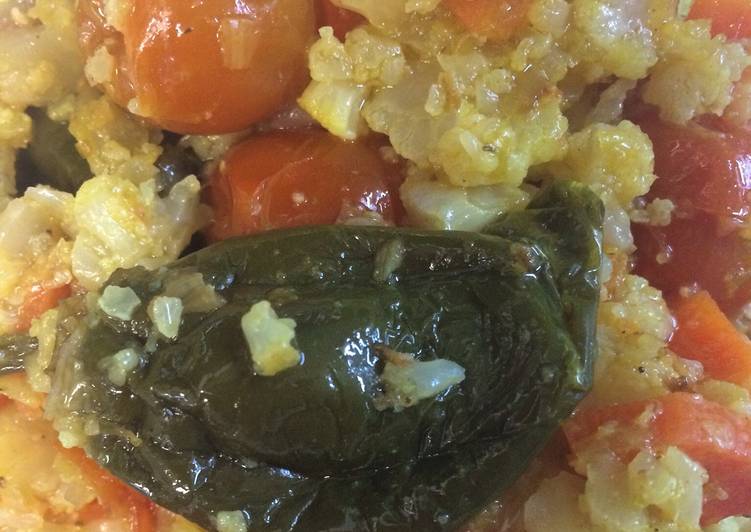 Cous-Cous de coliflor con verduras confitadas