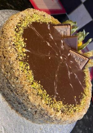 O poză a rețetei Tort de biscuiți cu nucă și ciocolată😋👌😘🤗.