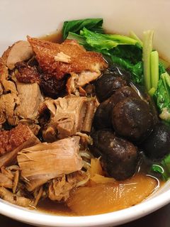 Hình của món Mì vịt tiềm.