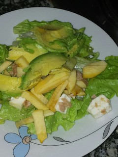 Una foto de Ensalada de aguacate