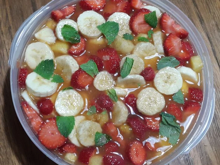 Pasos sencillos para Preparar Mix goloso de frutas a la menta  que Muy delicioso