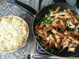 Torta de plátano y fajitas de pollo