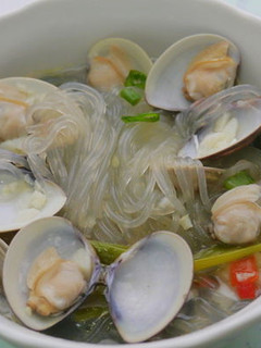 蒜香蛤蜊冬粉湯 的食譜成品照片