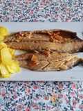 Caballa a la plancha con picada de ajo