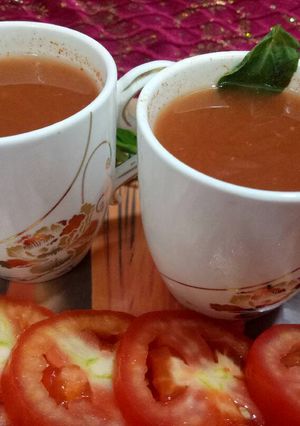 A picture of Tomato soup.
