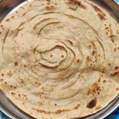 A picture of Laccha Paratha.