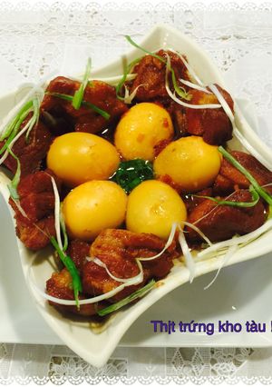 Hình của món Thịt kho trứng.