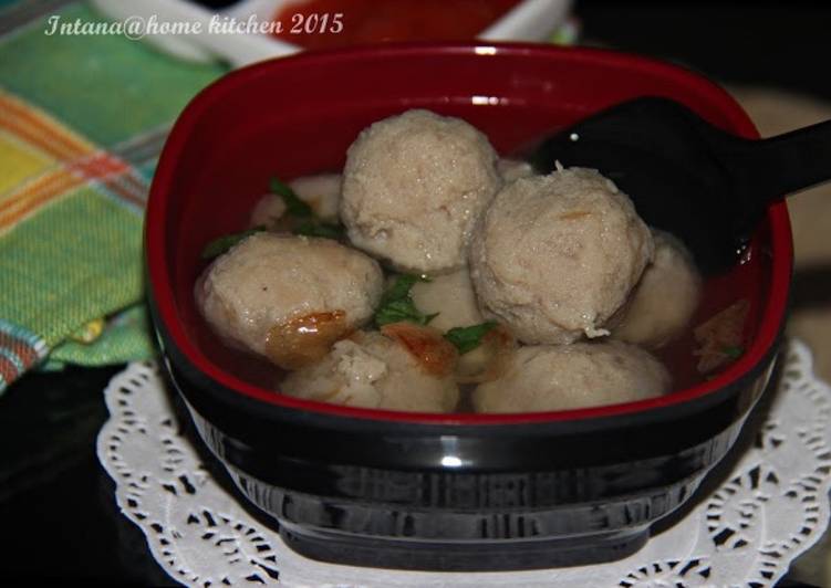 Resep Bakso kuah oleh Intana Widodo - Cookpad