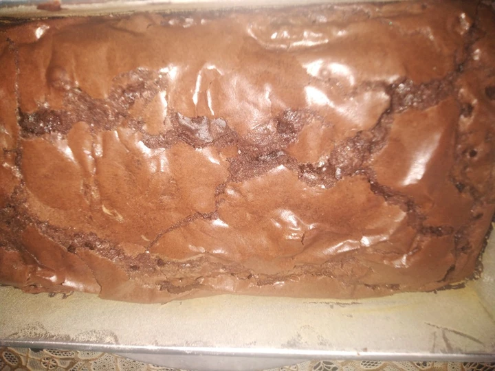 Langkah Mudah untuk Menyiapkan Resep Brownies fudgy shiny chrust yang Menggugah Selera Anti Ribet, Mantap