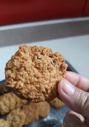 Foto resep Oat with honey almond and raisin.