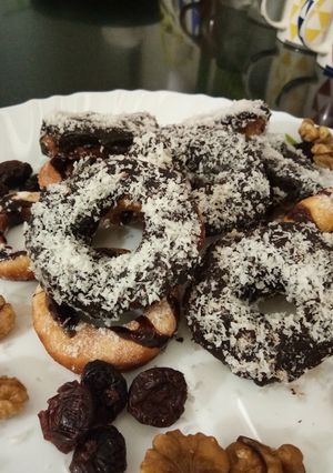 चाॅकलेट डोनट (Chocolate doughnut recipe in Hindi) रेसिपी मुख्य फोटो