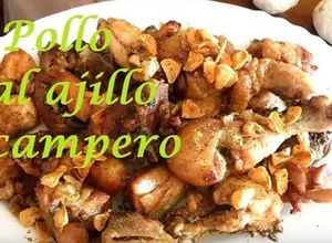 Una foto de Pollo al ajillo campero