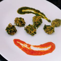 Coriander steamed pakode A picture of Coriander steamed pakode.