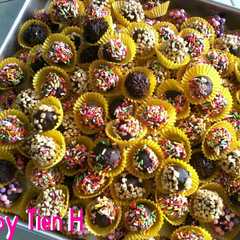 รูปของ Bola Bola Coklat Mesis