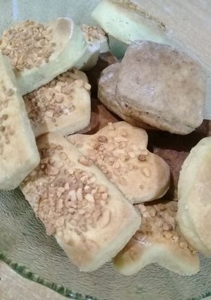 Una foto de Galletas ricas y fáciles  (receta de mi hijo)