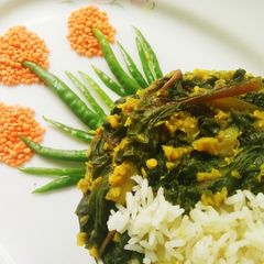A picture of Spinach and Lentil Curry.