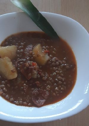 Una foto de Lentejas con chorizo y patata
