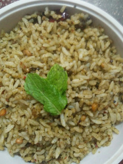 புதினா சாதம்(Leftover Mint Rice) செய்முறை முக்கிய புகைப்படம்