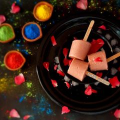 A picture of Rose Thandai kulfi.