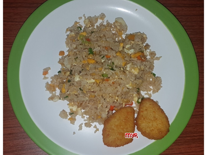 Cara Membuat Nasi Goreng Saus Tiram Pedas Praktis