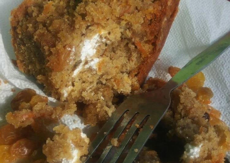 Classic carrot cake