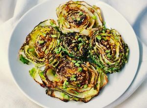 Foto di Cavolo cinese arrosto in salsa al miso