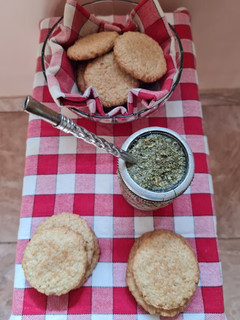 Una foto de Galletas dulces para el mate ♥🧉♥