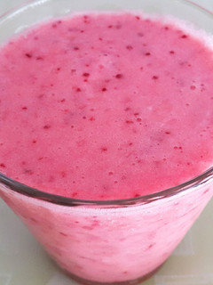 Una foto de Licuado de frutas con ananá o piña